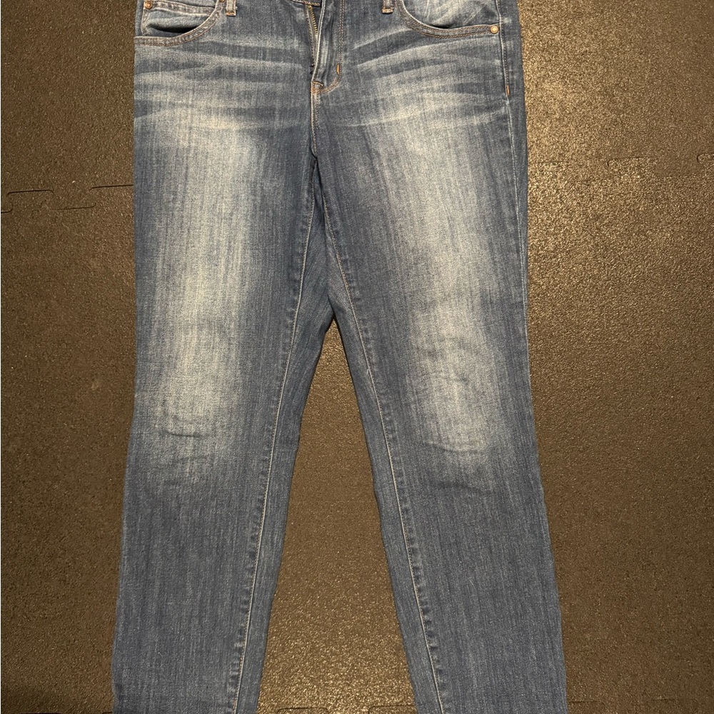 a.n.a Dark Blue Skinny Ankle Jeans, cropped with a 27 1/2” inseam